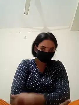 Snapshot of Sexy_pori chatting on February 11, 2025, 6:01 pm Sexy pori online show from February 11, 2025, 6:01 pm