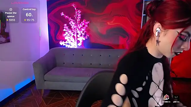 katellyrose online show from September 23, 2025, 10:51 am