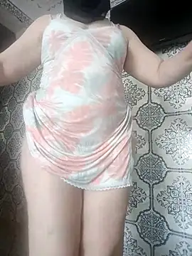 nouhaty online show from October 7, 2025, 2:25 pm