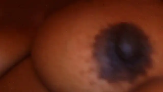 01applebottom online show from September 14, 2025, 10:58 am