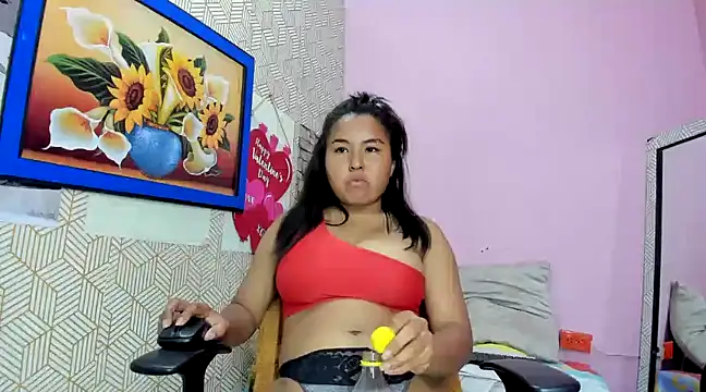 Snapshot of camilagreeco chatting on February 18, 2025, 3:54 pm camilagreeco online show from February 18, 2025, 3:54 pm