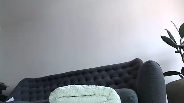 nofacecali online show from March 11, 2025, 6:52 pm