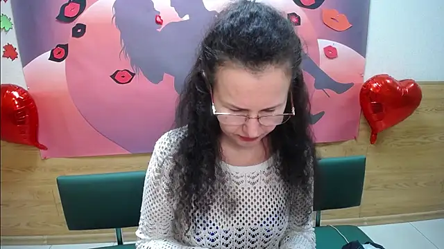 Miroslava Happi online show from October 20, 2025, 6:36 am