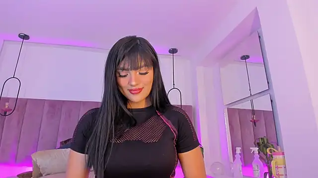 emmiily z online show from May 16, 2026, 7:56 pm