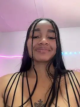 Lynda Bonnie online show from April 8, 2026, 6:41 pm