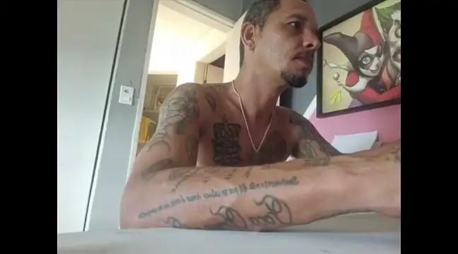 allisonbr online show from March 15, 2025, 10:46 am