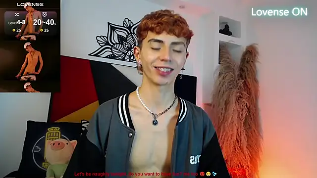 MaikyCooper online show from November 30, 2025, 8:46 pm