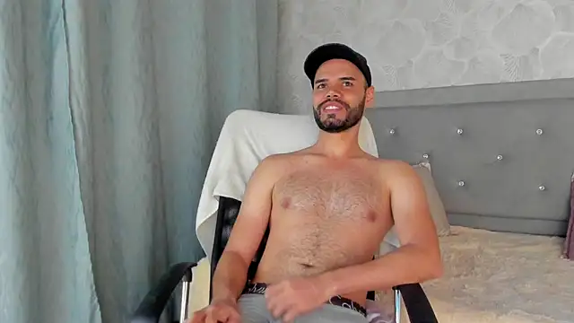 Luke Diaz7 online show from March 11, 2025, 4:32 am