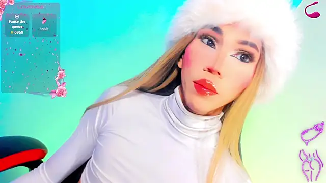 emelly horny  online show from October 24, 2025, 7:10 pm