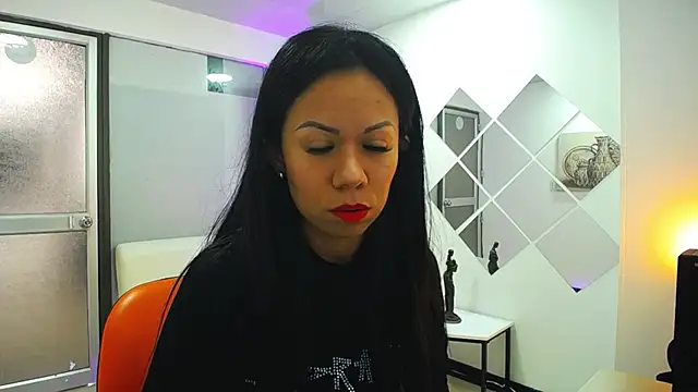 Katelady online show from March 18, 2025, 12:03 pm