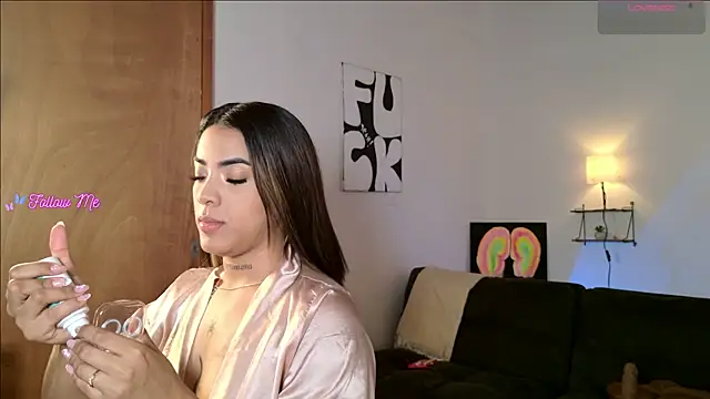 Maryybellax online show from June 23, 2026, 12:41 am