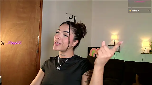 Maryybellax online show from June 24, 2026, 9:58 pm