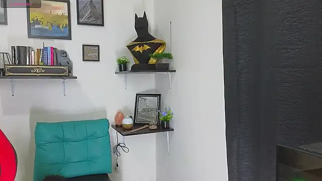 Snapshot of atenea_02_love chatting on July 2, 2026, 6:58 pm atenea 02 love online show from July 2, 2026, 6:58 pm
