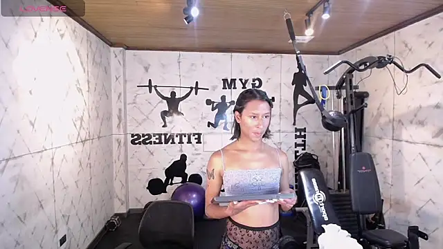 Snapshot of Georgina_Palacios_ chatting on November 2, 2025, 4:04 am Georgina Palacios online show from November 2, 2025, 4:04 am