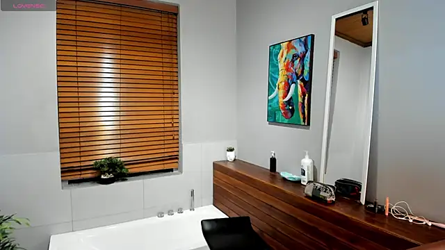 Snapshot of Georgina_Palacios_ chatting on November 4, 2025, 3:38 am Georgina Palacios online show from November 4, 2025, 3:38 am