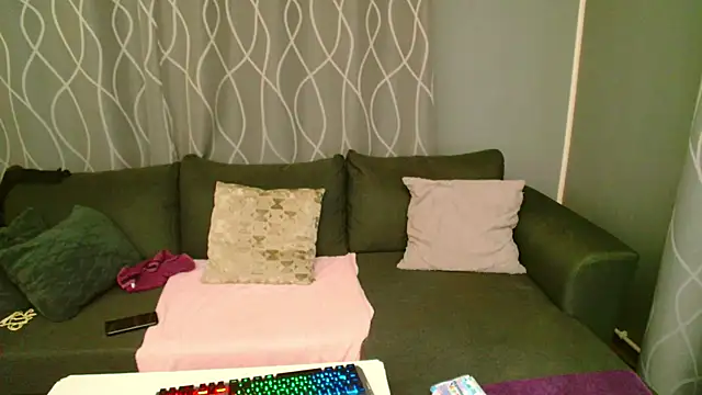 adeleadison online show from December 20, 2025, 5:47 am