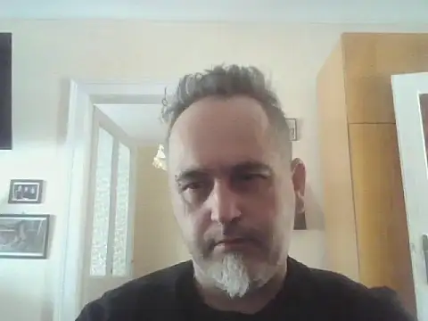 Szolga10 online show from April 5, 2026, 9:50 am