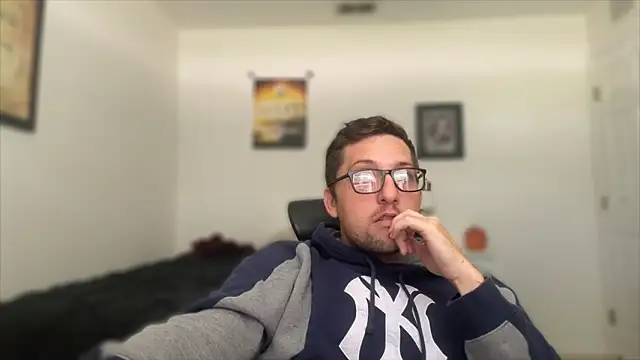 Milflover96 online show from October 14, 2025, 5:03 pm