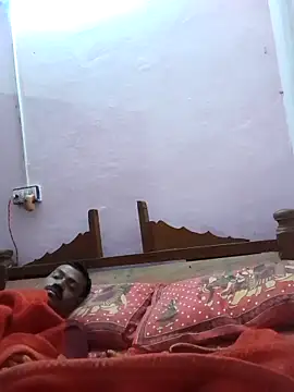 Hot couple493 online show from February 15, 2025, 8:11 pm