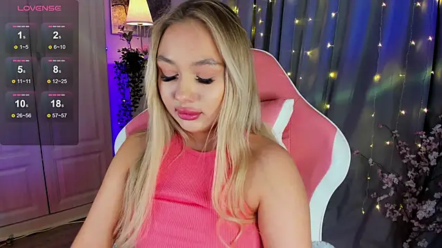  Loneve   online show from March 22, 2025, 8:37 pm