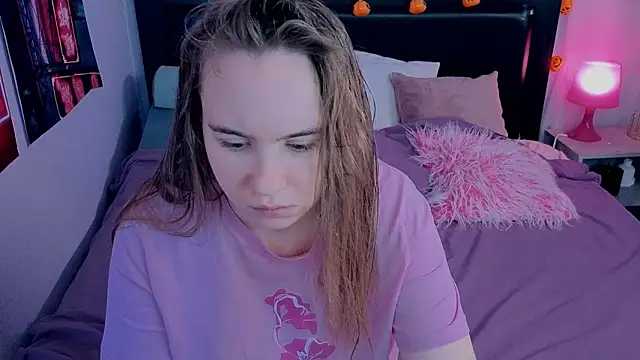 Lika 0ne online show from November 30, 2025, 11:03 am