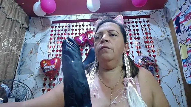 alina maturehot online show from February 11, 2026, 9:36 am