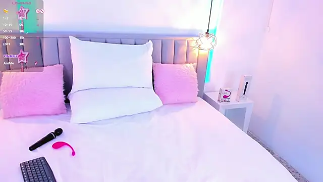 isolari  online show from December 10, 2024, 4:34 am