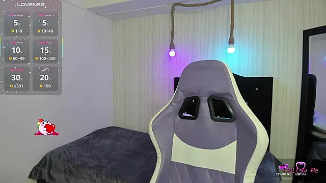 nicky angel1 online show from March 13, 2026, 1:29 pm