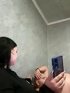 Greta Tamar online show from September 18, 2025, 5:59 pm