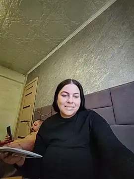 Greta Tamar online show from March 22, 2026, 5:22 am