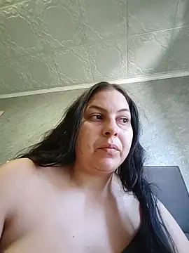 Greta Tamar online show from April 21, 2026, 5:58 am