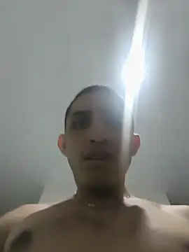 Snapshot of Pildorito19 chatting on July 7, 2026, 3:53 am Pildorito19 online show from July 7, 2026, 3:53 am