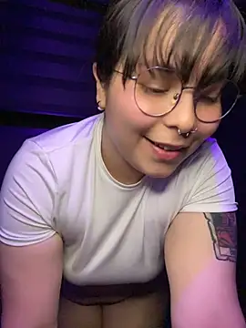 Solo yoss online show from June 5, 2026, 6:52 am