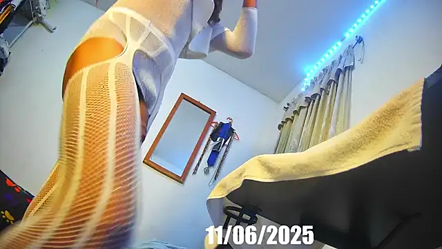 Fhrankie xxl online show from November 7, 2025, 5:18 am