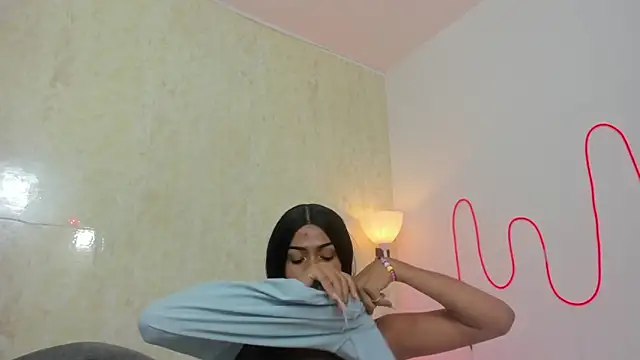 AntoniSantoss online show from September 22, 2025, 7:38 pm