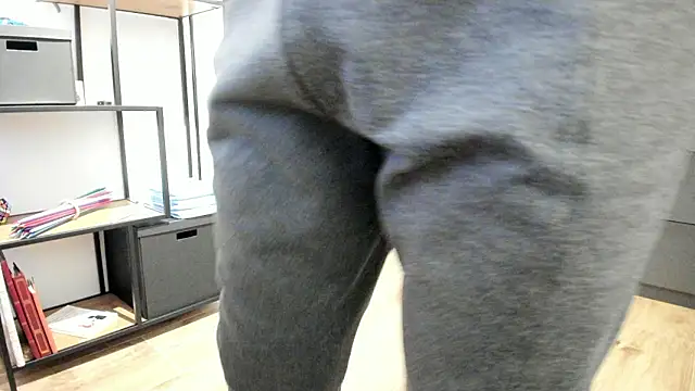 molicaremolicare online show from February 9, 2026, 4:44 pm