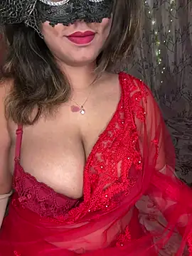 WifyHubby 38 online show from March 10, 2025, 7:18 pm