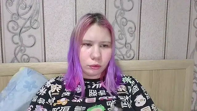 Little kitsune1707 online show from December 4, 2025, 9:29 am