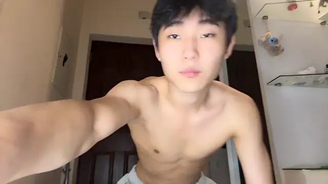 Snapshot of Brian_Stars chatting on December 18, 2025, 8:48 pm Brian Stars online show from December 18, 2025, 8:48 pm