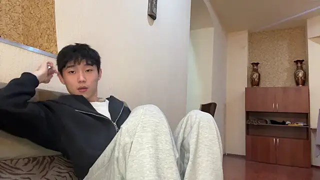 Snapshot of Brian_Stars chatting on March 10, 2026, 7:41 pm Brian Stars online show from March 10, 2026, 7:41 pm