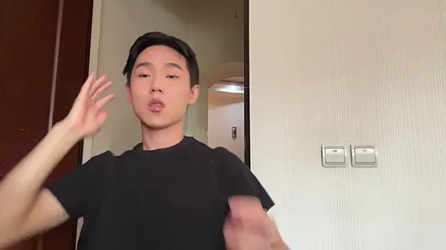 Snapshot of Brian_Stars chatting on March 16, 2026, 11:25 am Brian Stars online show from March 16, 2026, 11:25 am