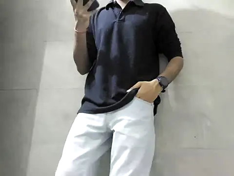 Lustyluckyy online show from October 8, 2025, 4:04 pm