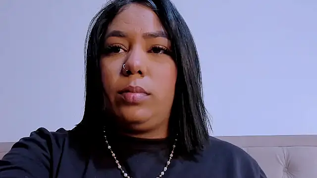 emma purple  online show from March 21, 2025, 6:18 pm