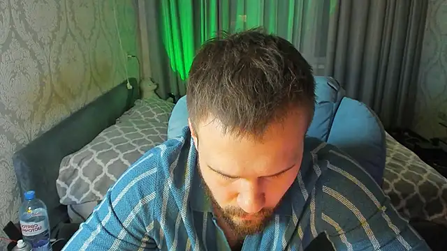 Vladik b online show from April 9, 2026, 6:13 pm