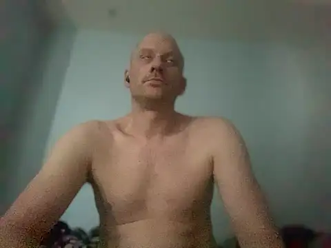 Krzysiekg123 online show from February 19, 2025, 1:39 pm