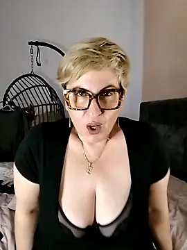 Pumabionda online show from March 17, 2025, 8:51 pm