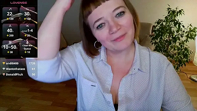 LizaMilfa online show from February 26, 2025, 1:52 pm