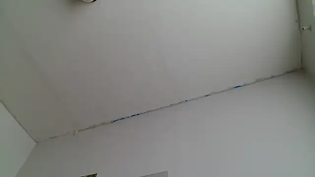 Snapshot of OskarBreno chatting on May 5, 2026, 6:32 am OskarBreno online show from May 5, 2026, 6:32 am