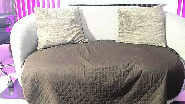 Snapshot of RyanGreys chatting on September 27, 2025, 3:00 am RyanGreys online show from September 27, 2025, 3:00 am