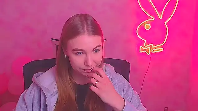 Dana flowers online show from February 21, 2025, 6:07 am